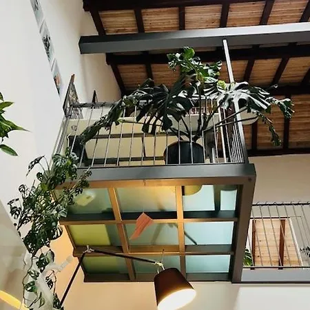 Apartamento Via Breda 120 *